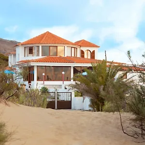 Theresia's Homestay Porto Santo
