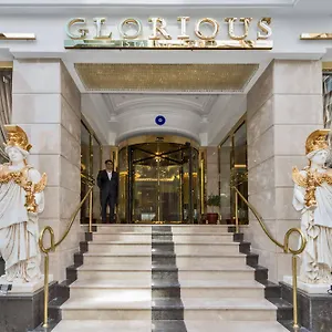 Отель Glorious ****