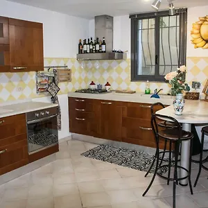https://delizioso-monolocale-con-giardino.it-tuscanyhotel.com